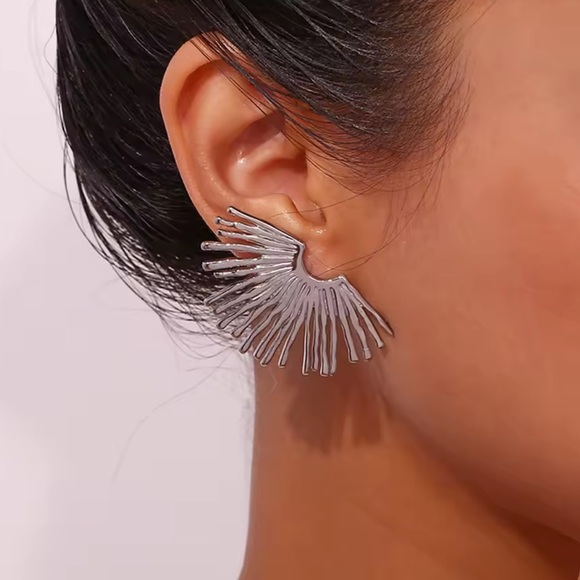18k gold palette Zara New sun lux  Silver Earrings - Picture 1 of 9